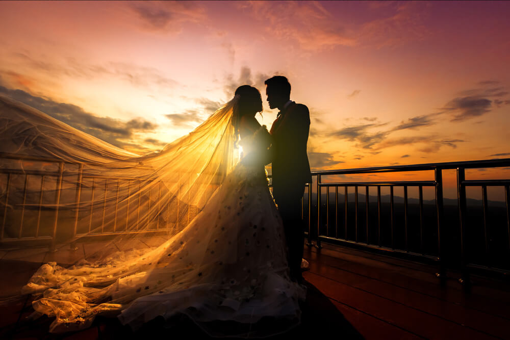 How to Plan the Perfect Sunset Wedding